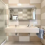 Апартаменты Mit Waschmaschine, Privater Parkplatz Und Grosse Terrasse Samt Grillplatz *